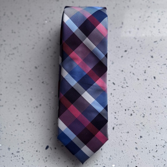 Express Men’s Plaid Necktie | Navy, Royal Blue, Red & White Geometric - Picture 8 of 9